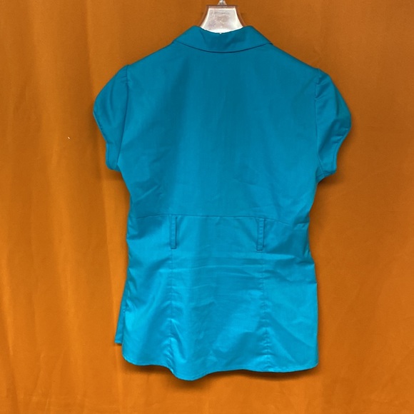 Top - Picture 2 of 4